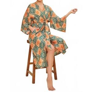 NEW POWDER DESIGN INC powder kimono robe in cream batik